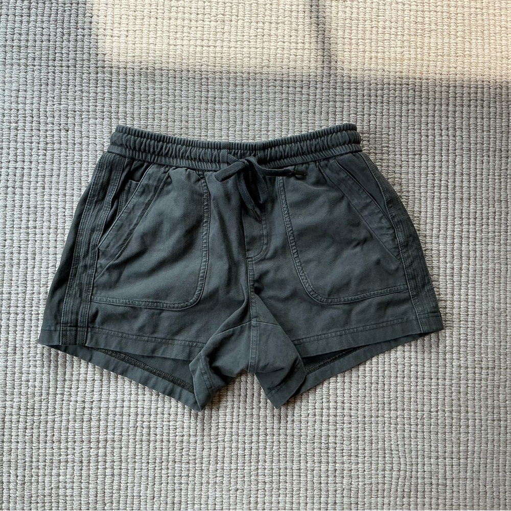 Athleta Women's Dark Gray Athletic Shorts